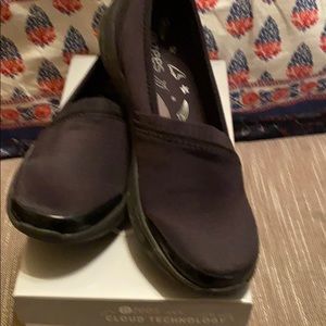 Bzees black comfort slip-on shoes 6.5 misses